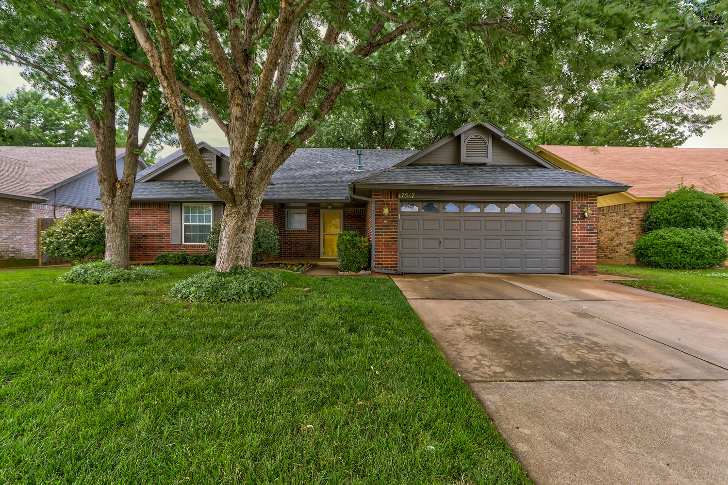 17517 Durbin Park Road Edmond, Oklahoma 73012 Nested Tours